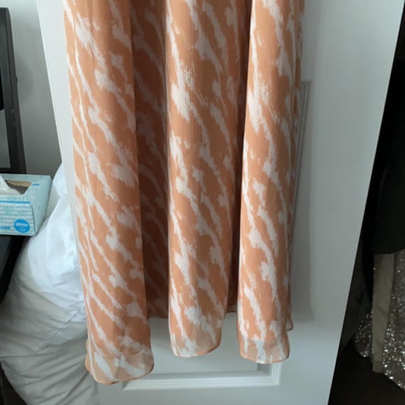 BCBG maxi dress. Cream and nude/orange - Picture 3 of 6